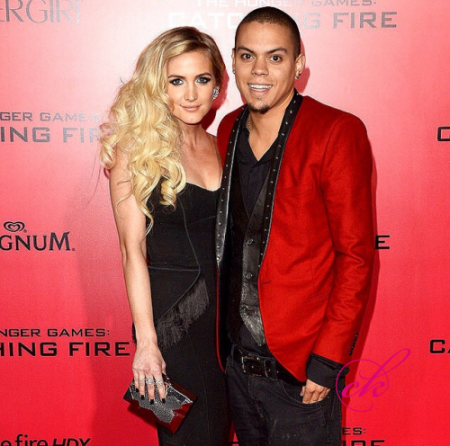 Evan-Ross-Ashlee-Simpson-Married-Wed.PNG